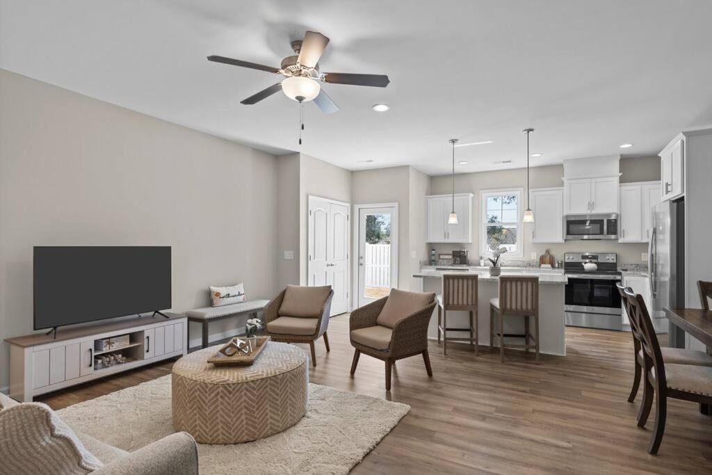Beau Coast Getaway Villa Beaufort Exterior foto